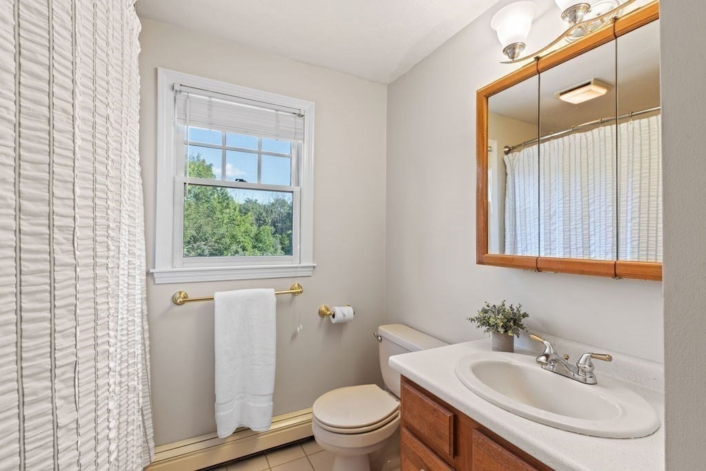 264 Bay Rd, Easton, MA Photo #29