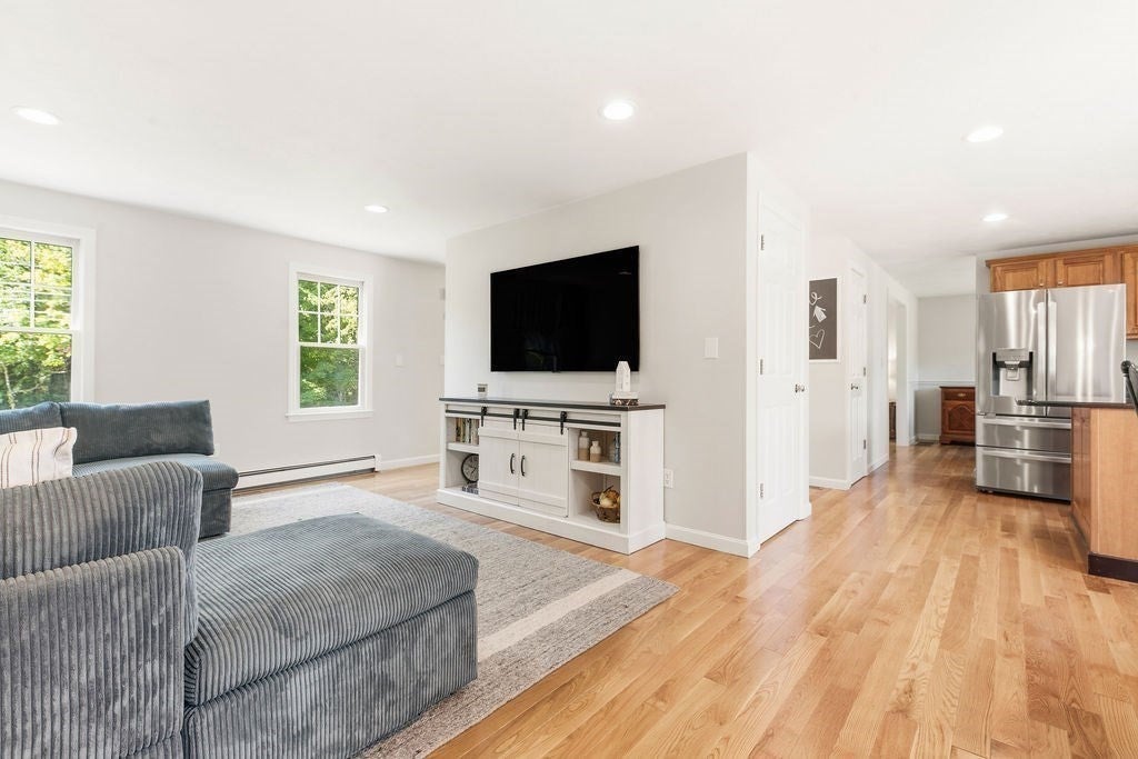 264 Bay Rd, Easton, MA Photo #21