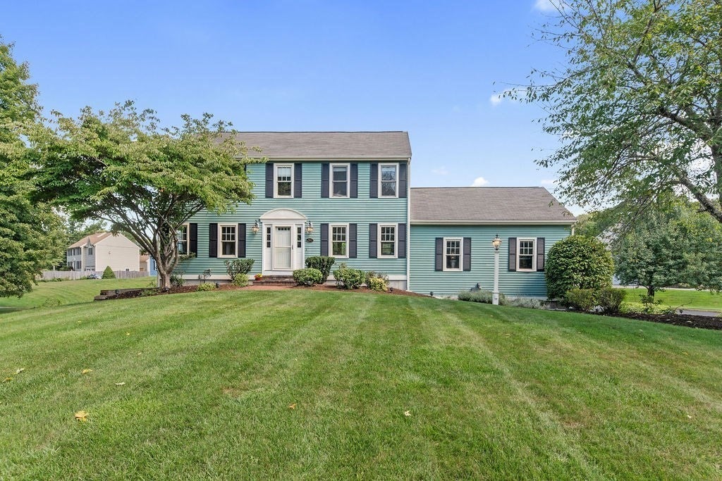 264 Bay Rd, Easton, MA Photo #1