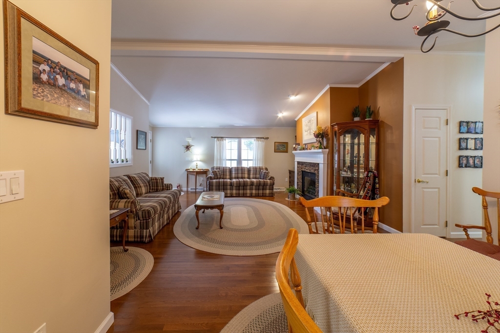 2804 Island Drive
