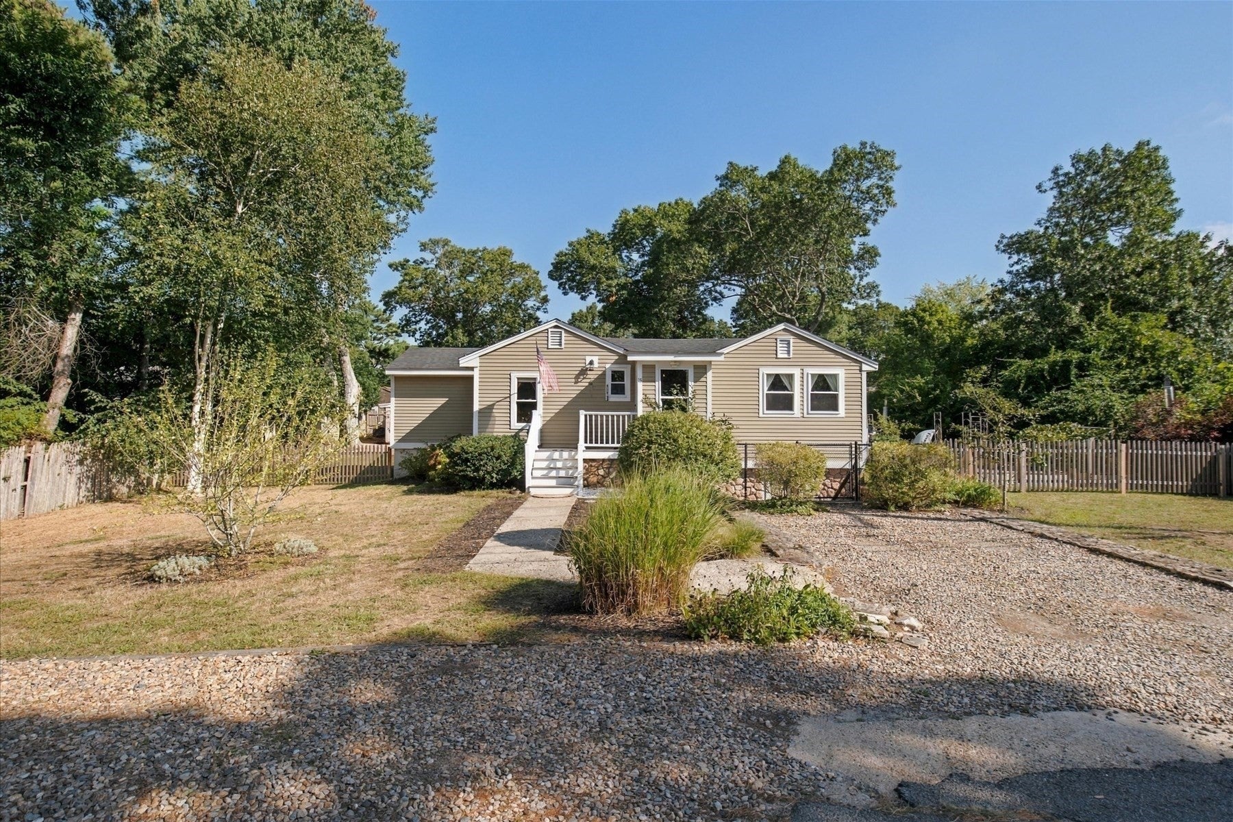 15 Summer St, Wareham, MA, 15 Summer St, Wareham, MA Photo #2