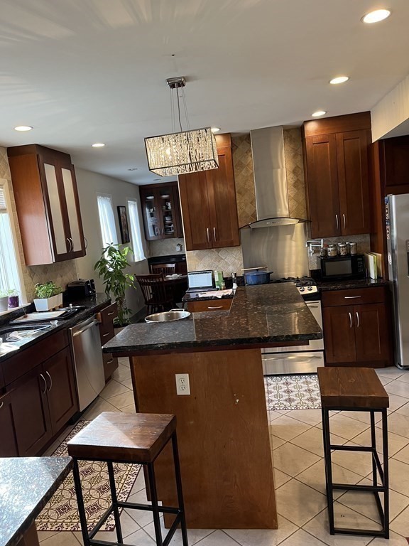 Brookline, Massachusetts 02446, United States, 6 Bedrooms Bedrooms, ,6 BathroomsBathrooms,Residential,Active,91392