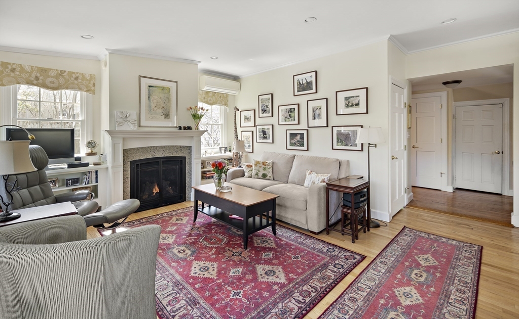 82 Risley Rd