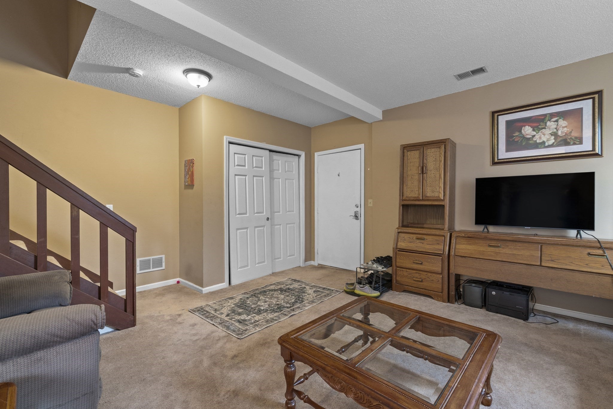 104 Hartford Ave E AVE #1, Uxbridge, MA, 104 Hartford Ave E AVE #1, Uxbridge, MA Photo #10