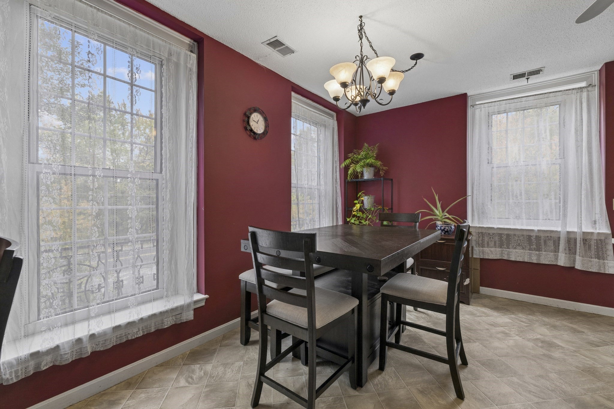 104 Hartford Ave E AVE #1, Uxbridge, MA, 104 Hartford Ave E AVE #1, Uxbridge, MA Photo #3