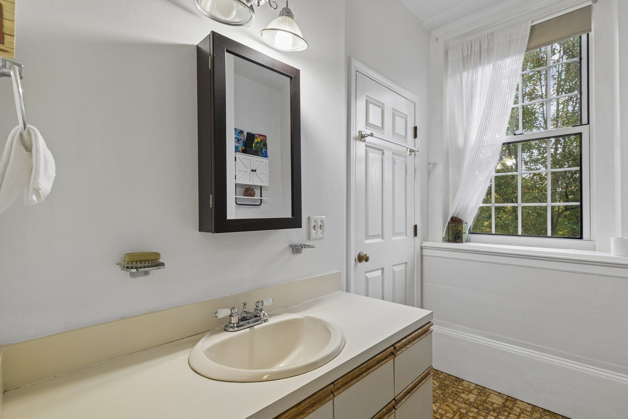 104 Hartford Ave E AVE #1, Uxbridge, MA, 104 Hartford Ave E AVE #1, Uxbridge, MA Photo #17