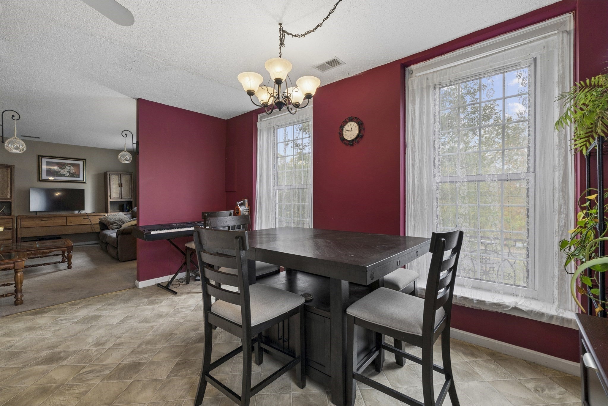 104 Hartford Ave E AVE #1, Uxbridge, MA, 104 Hartford Ave E AVE #1, Uxbridge, MA Photo #2