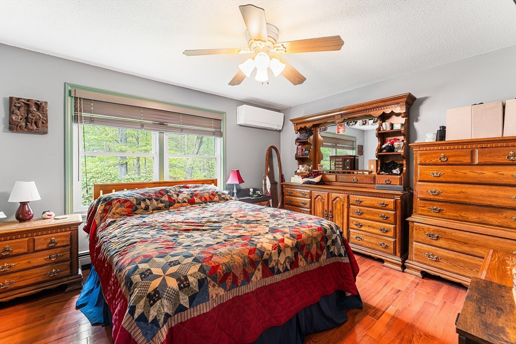 95 Willis Rd, Phillipston, MA Photo #10