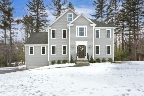 251 Yew St Douglas MA 01516