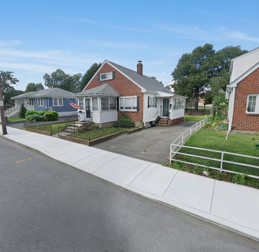 12 Albion Street, Everett, MA Photo #4