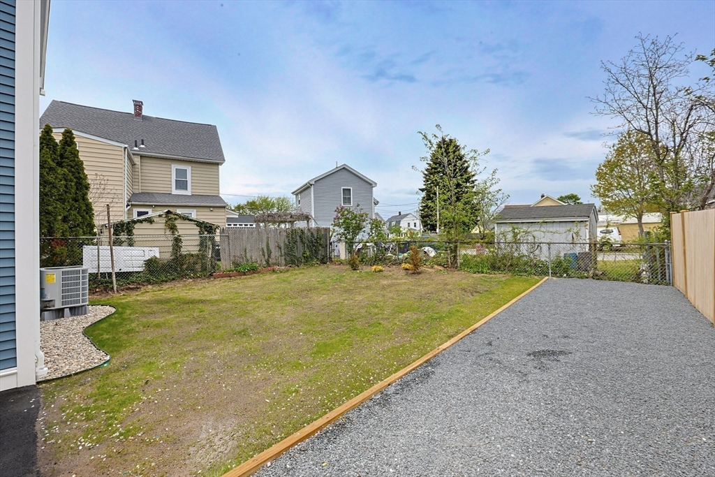 33 Jefferson AVE, East Providence, RI Photo #33