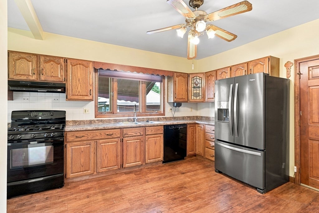 33 Kenwood Ter, Springfield, MA, 33 Kenwood Ter, Springfield, MA Photo #17