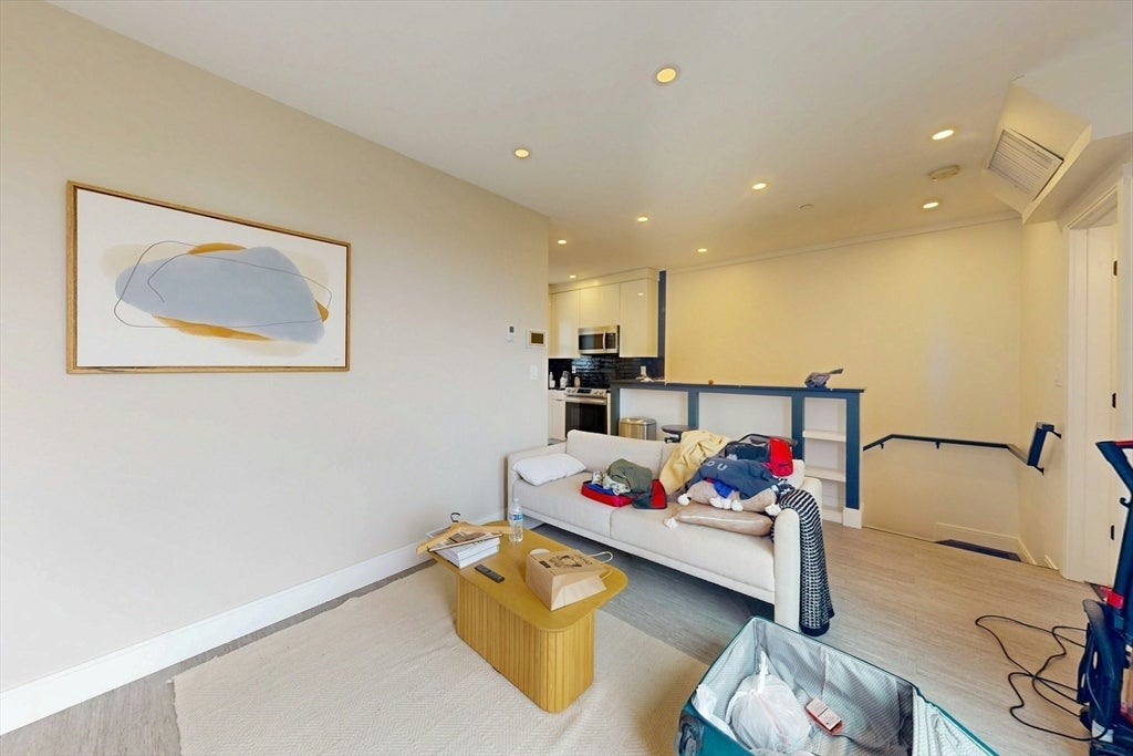 353 East 8th ST #3, Boston, MA, 353 East 8th ST #3, Boston, MA Photo #10