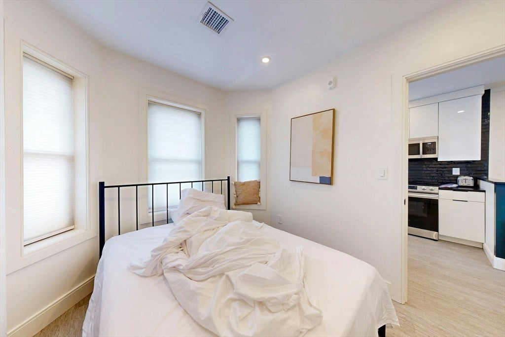 353 East 8th ST #3, Boston, MA, 353 East 8th ST #3, Boston, MA Photo #11