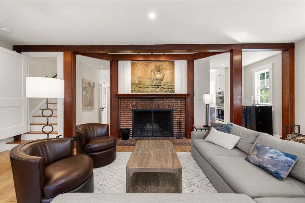 109 Crescent Hill Ave