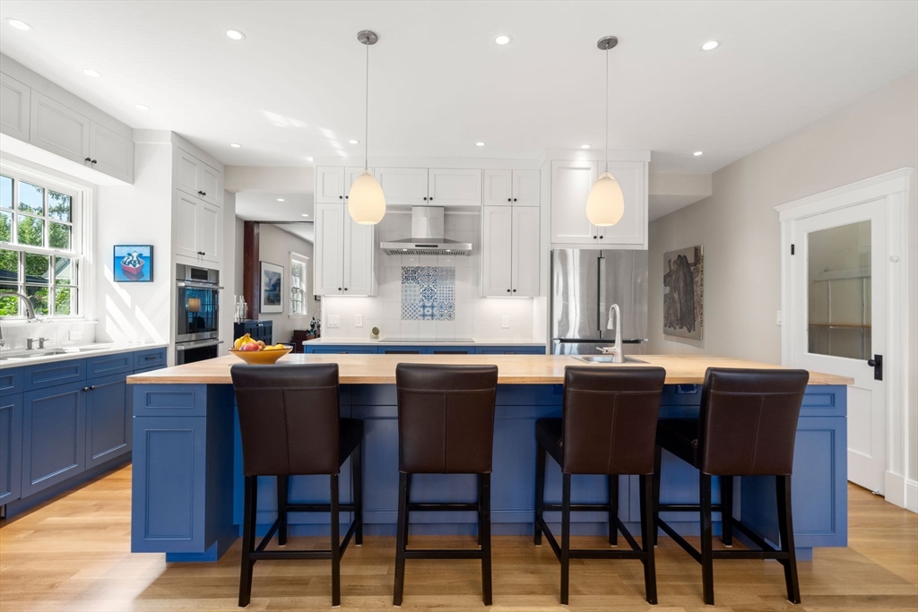 109 Crescent Hill Ave
