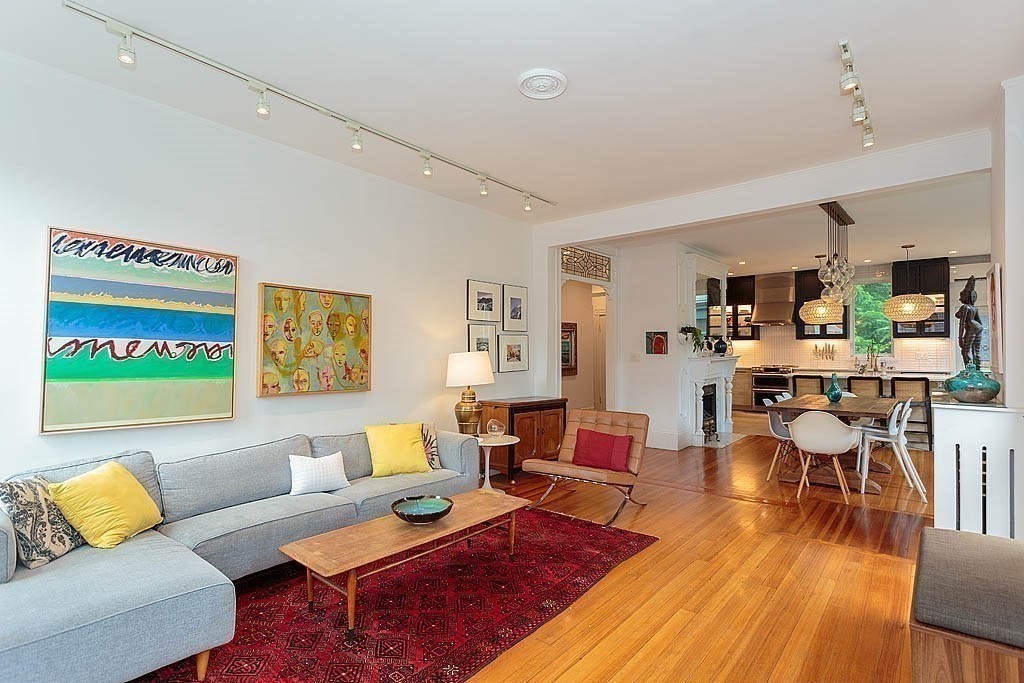 126 Paul Gore Street 2
