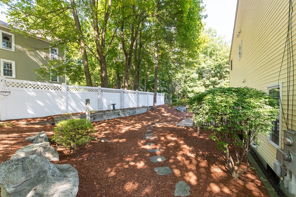 174 Howe Street 174