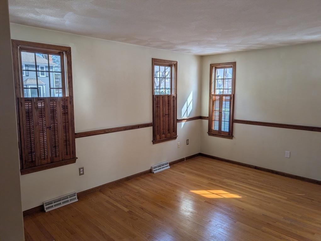 152 Wellman Ave. 152