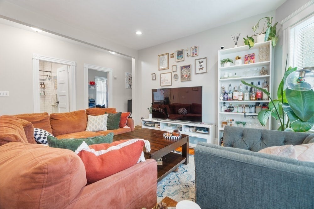24 Buttonwood Street, Boston, MA, 24 Buttonwood Street, Boston, MA Photo #7