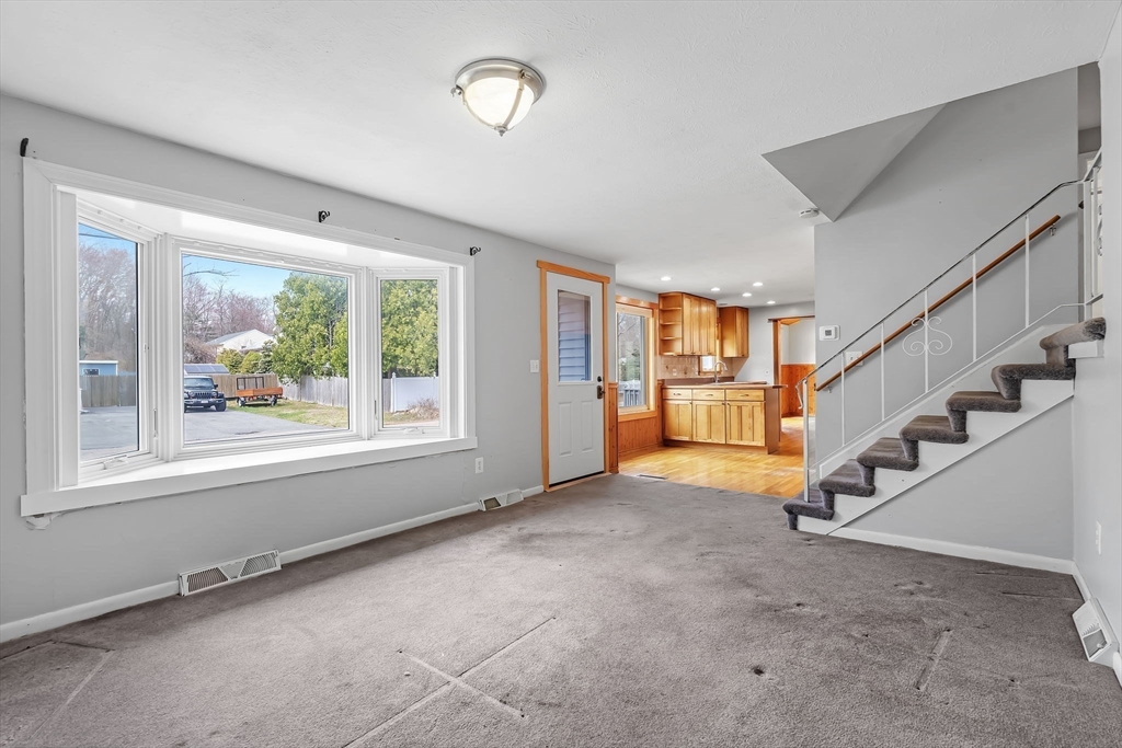 7 Glendale St
