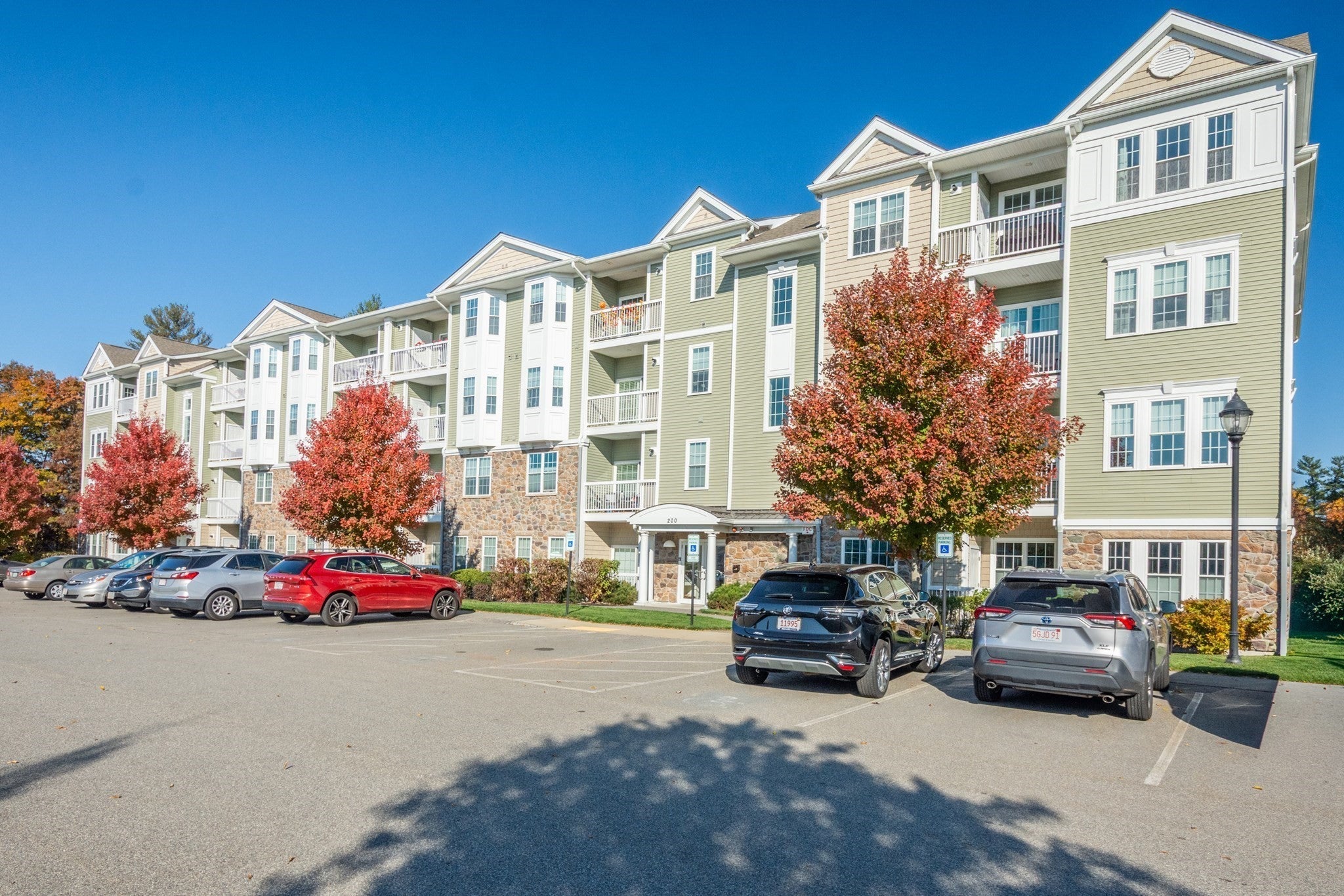 200 Martins Landing