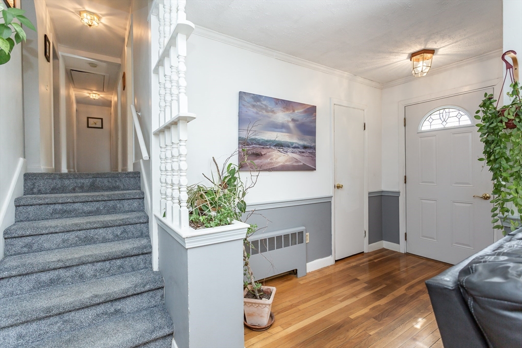 2 Meadow Brook Rd