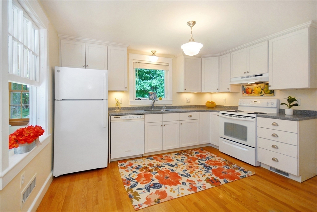 25 Rivermeadow Dr