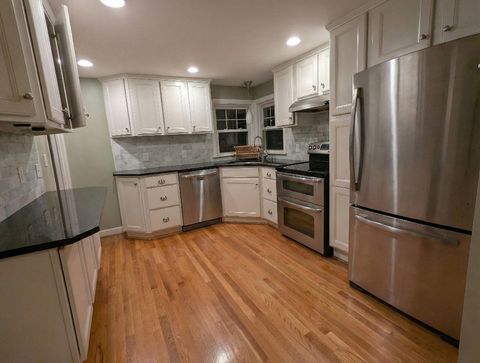 12 James St Winchester MA 01890