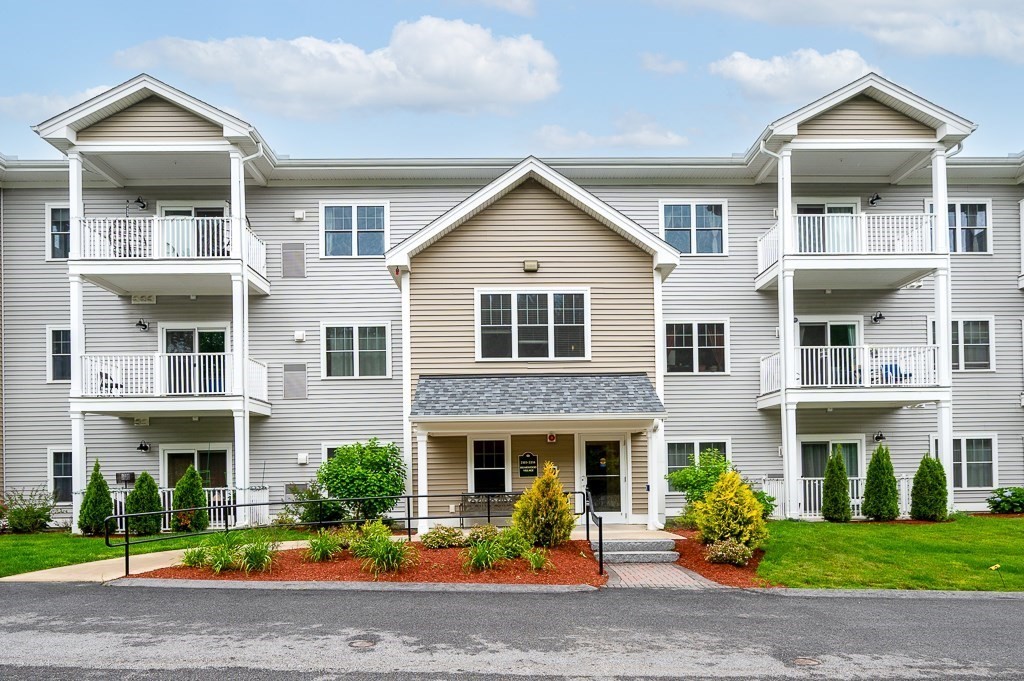 3302 Briarwood Village 3302