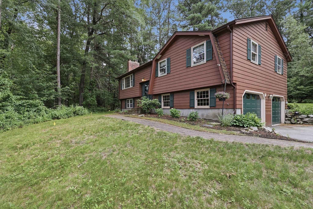 17 Sherwood Drive