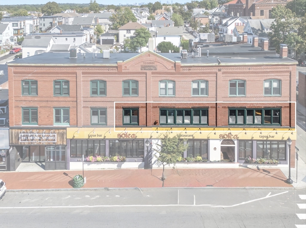 6 Cushing St 1