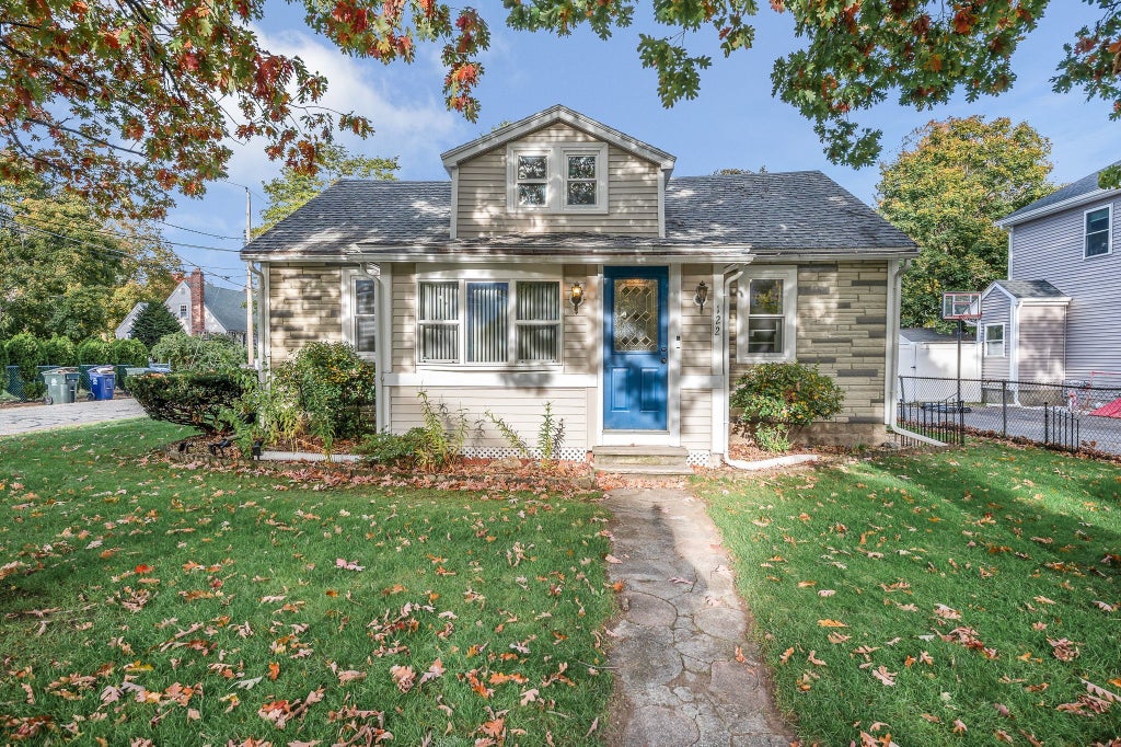 Photo of 122 Federal Street, Wilmington, MA 01887 (MLS # 73594741)