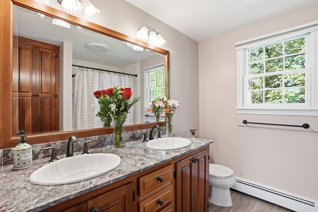 33 Whittier Dr, Scituate, MA Photo #16