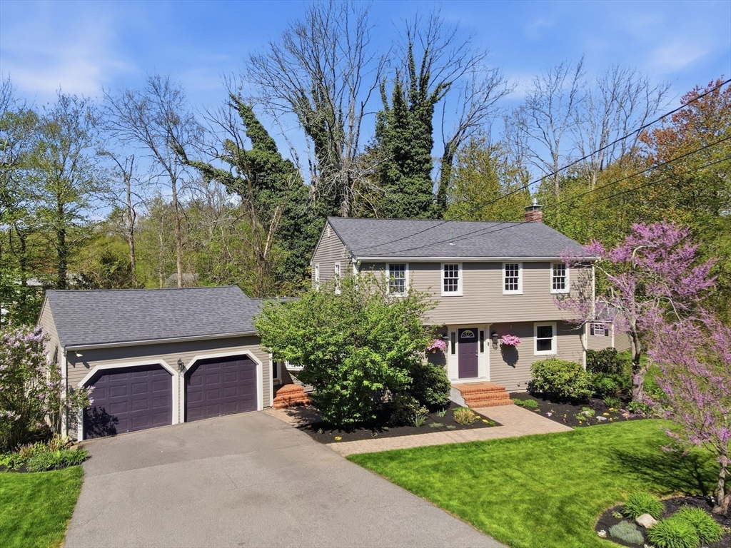 33 Whittier Dr, Scituate, MA Photo #1