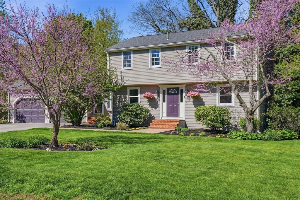 33 Whittier Dr, Scituate, MA Photo #2
