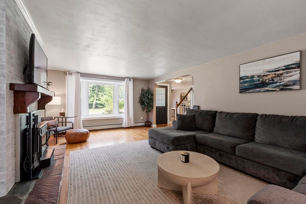 167 Gates Pond Rd