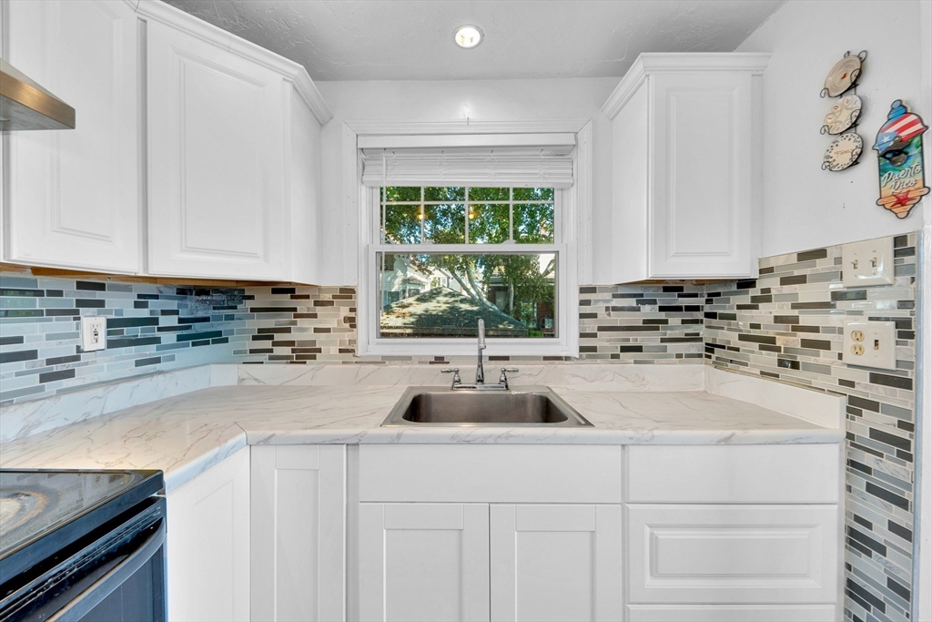 38 Browns Ave 38