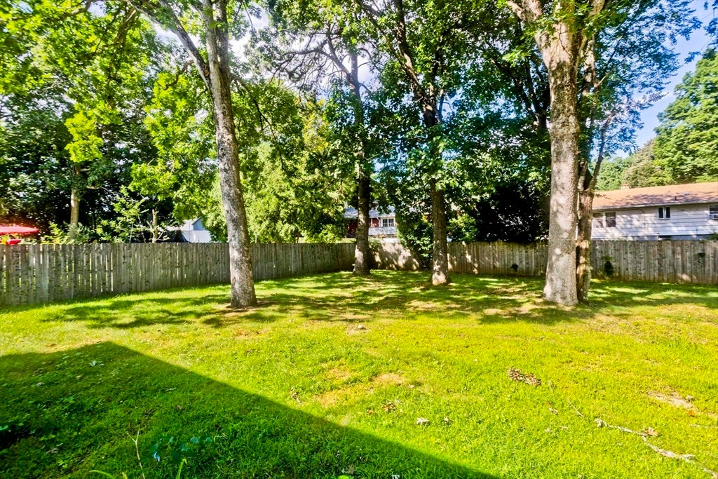 50 Crystal Brook Dr, Springfield, MA, 50 Crystal Brook Dr, Springfield, MA Photo #29