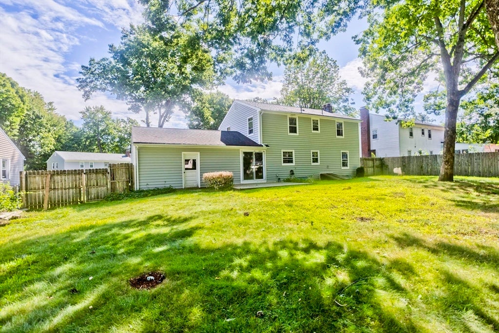 50 Crystal Brook Dr, Springfield, MA, 50 Crystal Brook Dr, Springfield, MA Photo #30