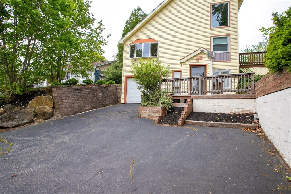 22 Everton Ave