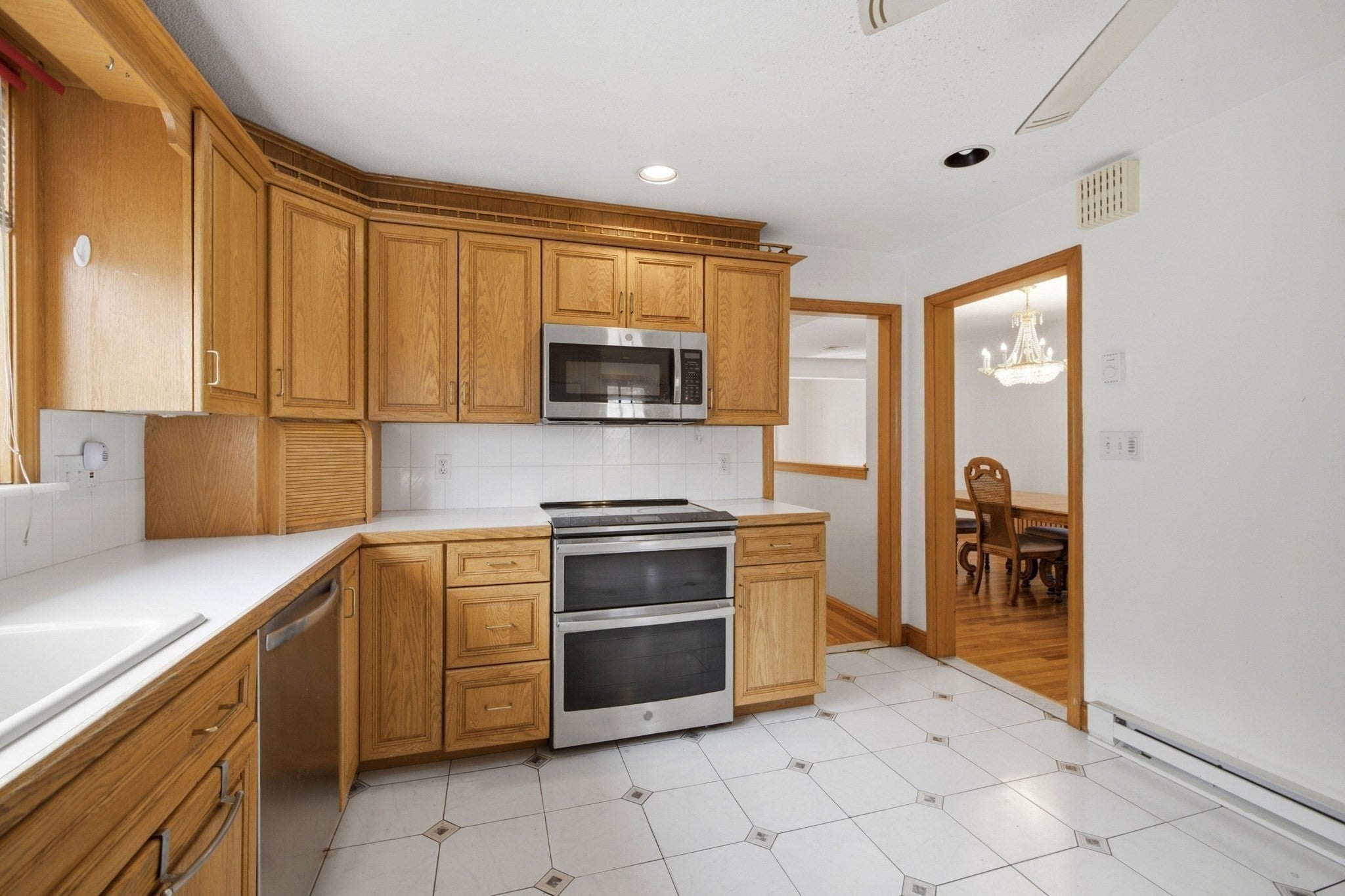 35-37 Amherst St