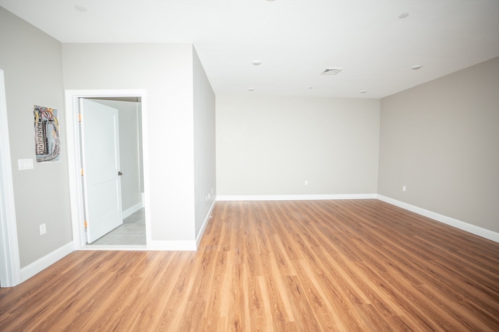 13 Nahant Street 2B