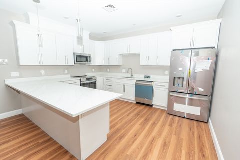 13 Nahant Street 2B Lynn MA 01902