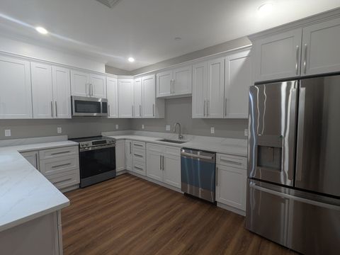 13 Nahant Street 2B Lynn MA 01902