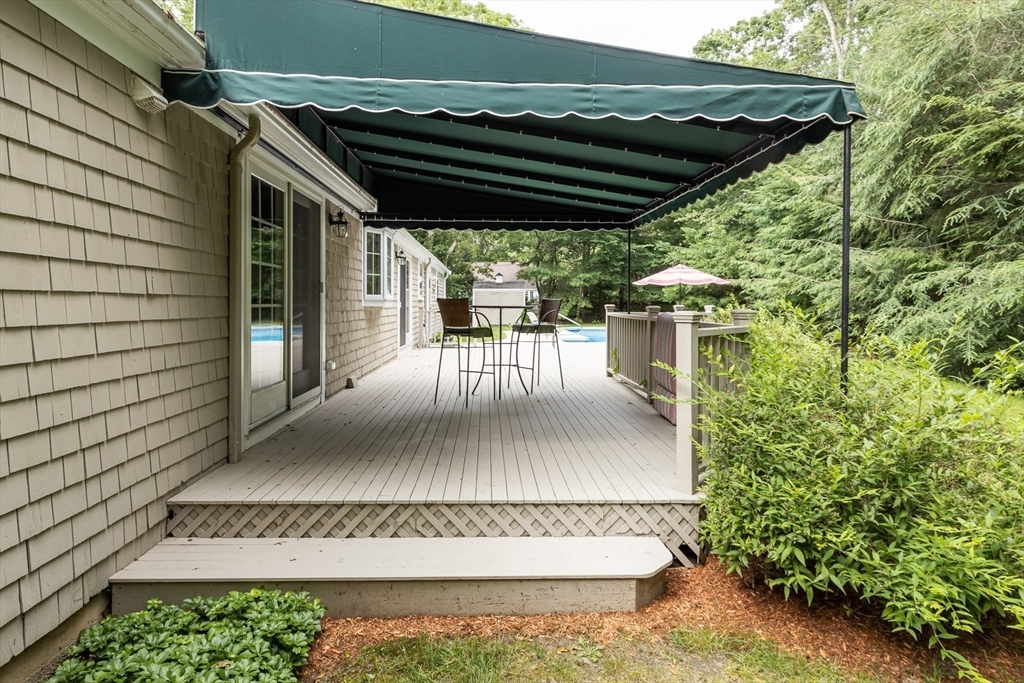 25 Naushon Circle