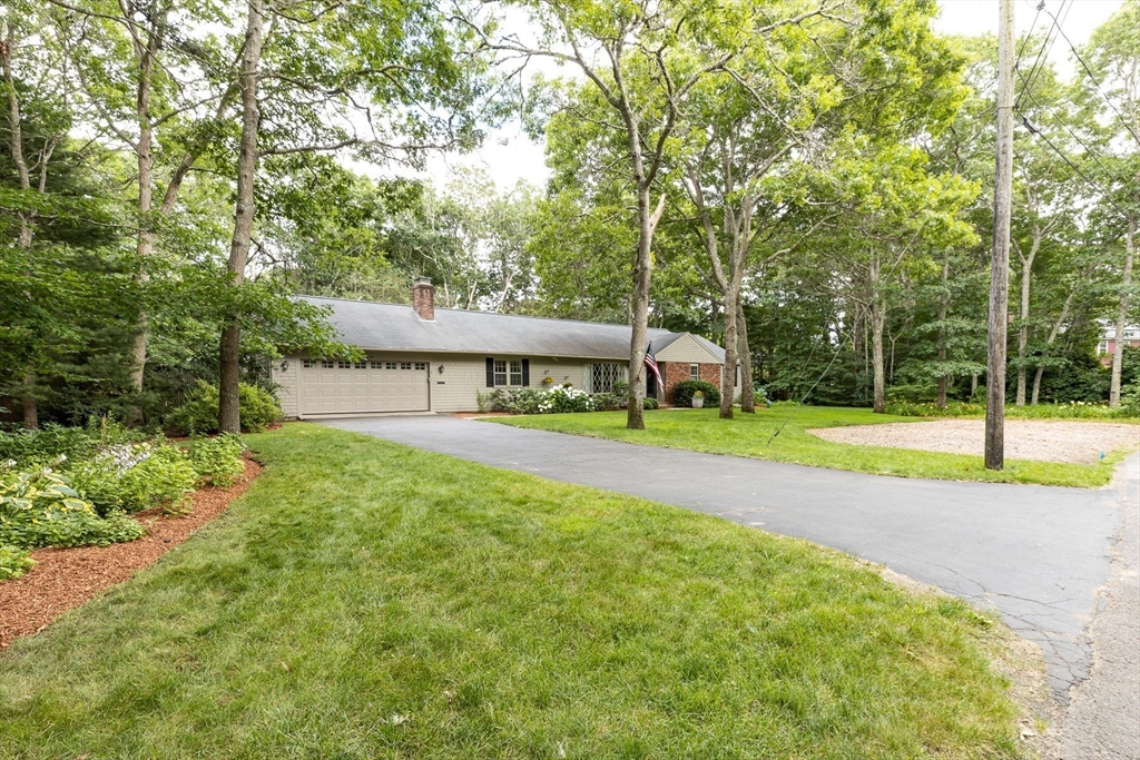 25 Naushon Circle