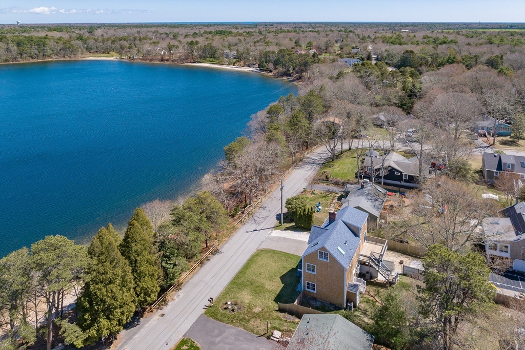251 Lakeside Drive