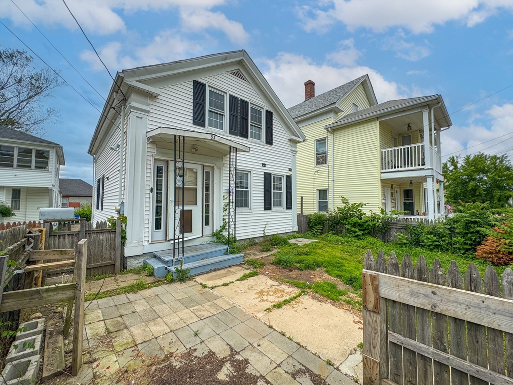 233 Grove St