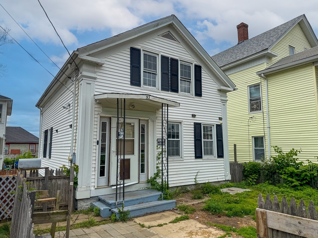 233 Grove St